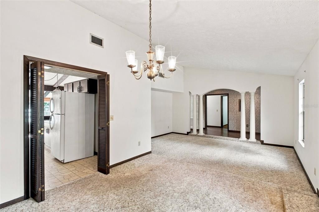 En Venta: $800,000 (3 camas, 2 baños, 2013 Pies cuadrados)