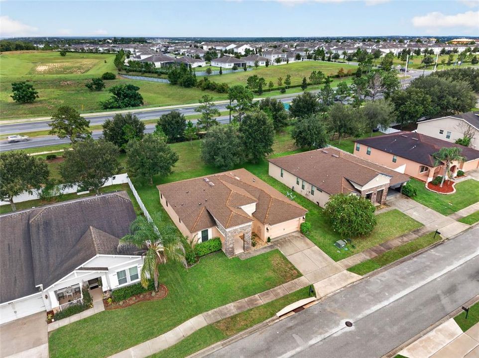 For Sale: $485,000 (4 beds, 2 baths, 1948 Square Feet)