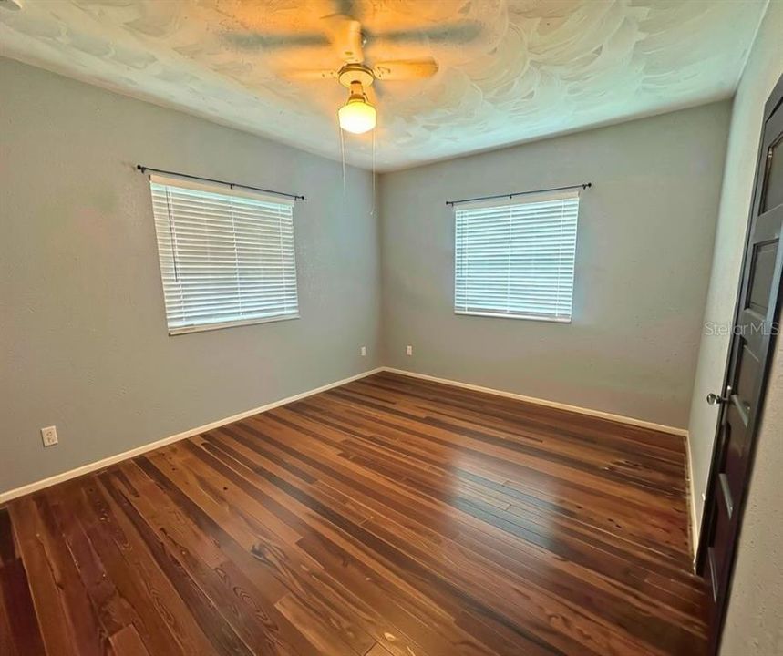 В аренду: $1,800 (3 спален, 3 ванн, 2068 Квадратных фут)
