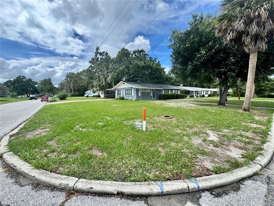 For Sale: $240,000 (3 beds, 2 baths, 1344 Square Feet)