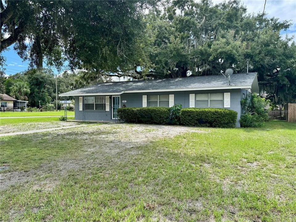 For Sale: $240,000 (3 beds, 2 baths, 1344 Square Feet)
