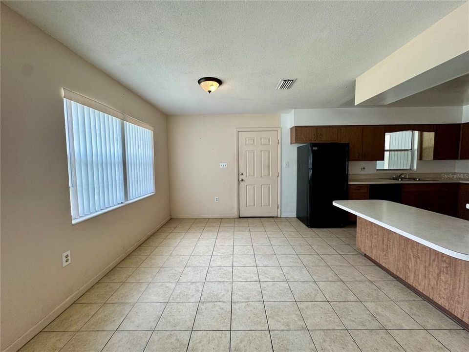 For Sale: $240,000 (3 beds, 2 baths, 1344 Square Feet)