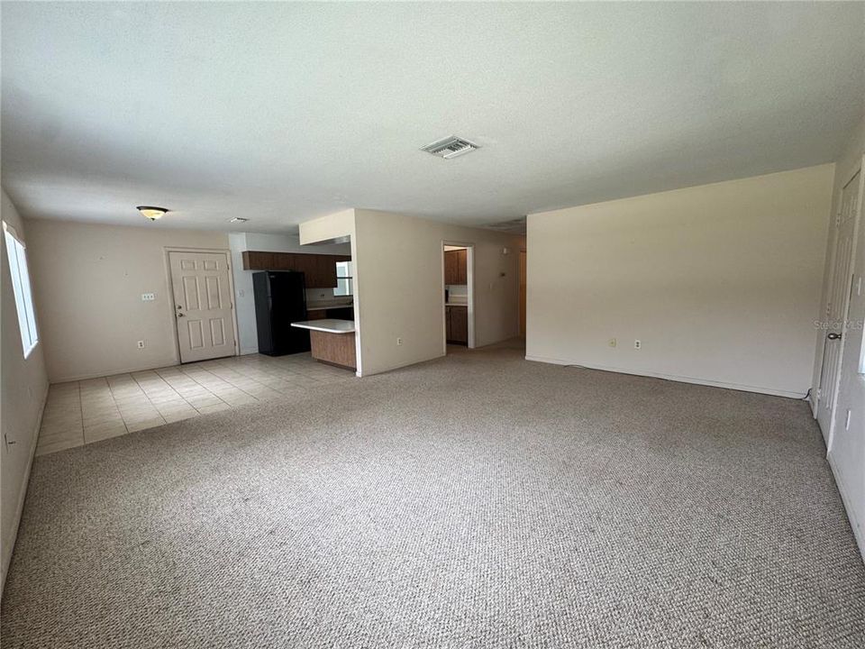 For Sale: $240,000 (3 beds, 2 baths, 1344 Square Feet)