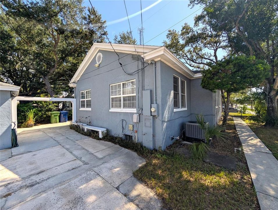 For Rent: $1,745 (3 beds, 1 baths, 1934 Square Feet)