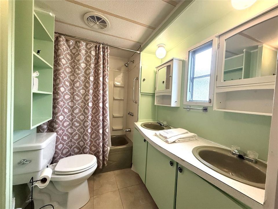 En Venta: $124,000 (2 camas, 1 baños, 804 Pies cuadrados)