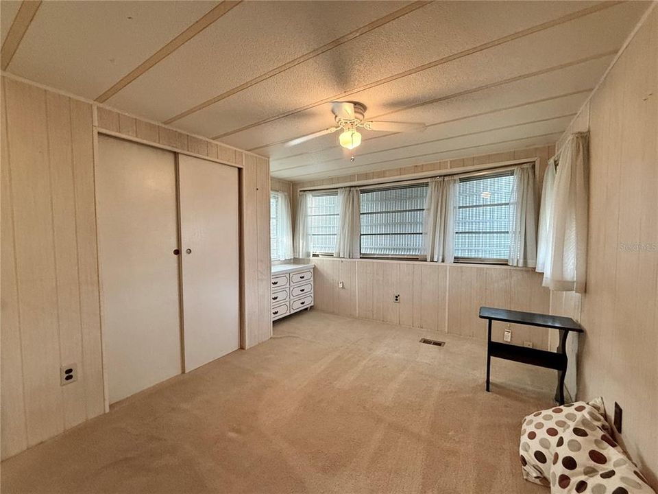 En Venta: $124,000 (2 camas, 1 baños, 804 Pies cuadrados)