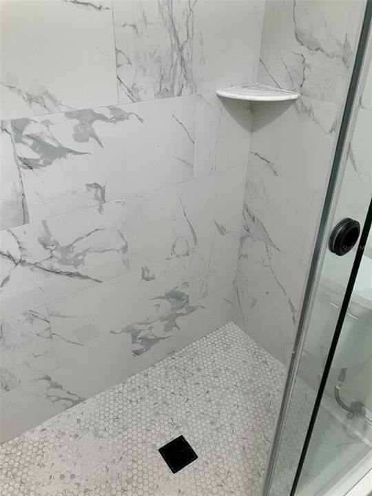 For Sale: $324,900 (4 beds, 2 baths, 1550 Square Feet)