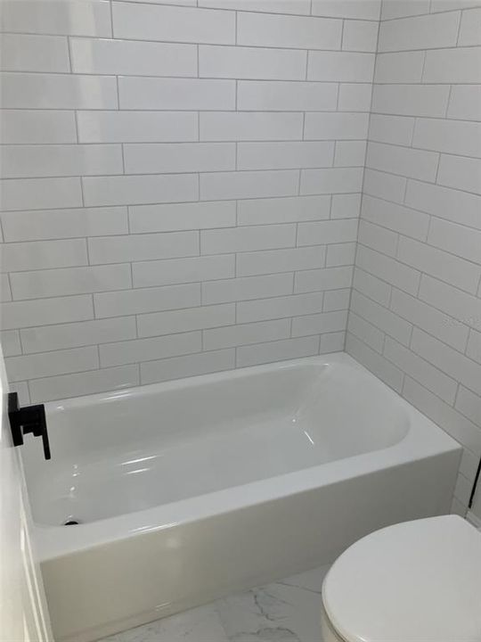 For Sale: $324,900 (4 beds, 2 baths, 1550 Square Feet)
