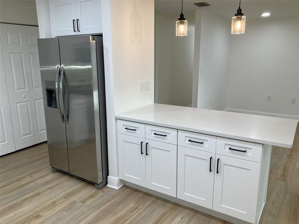 For Sale: $324,900 (4 beds, 2 baths, 1550 Square Feet)