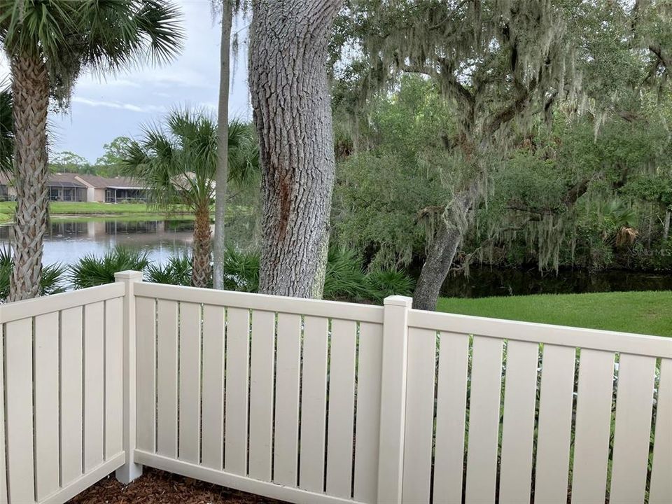 For Sale: $324,900 (4 beds, 2 baths, 1550 Square Feet)