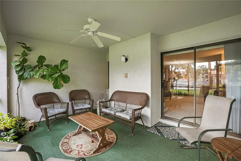 For Sale: $184,900 (2 beds, 2 baths, 1339 Square Feet)