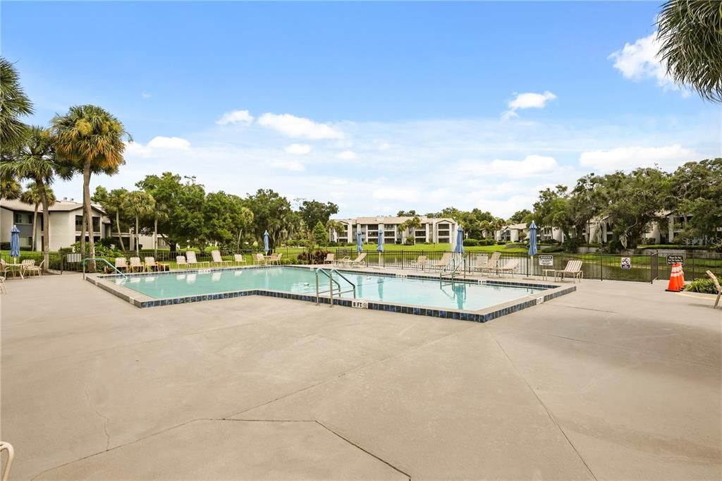 For Sale: $184,900 (2 beds, 2 baths, 1339 Square Feet)