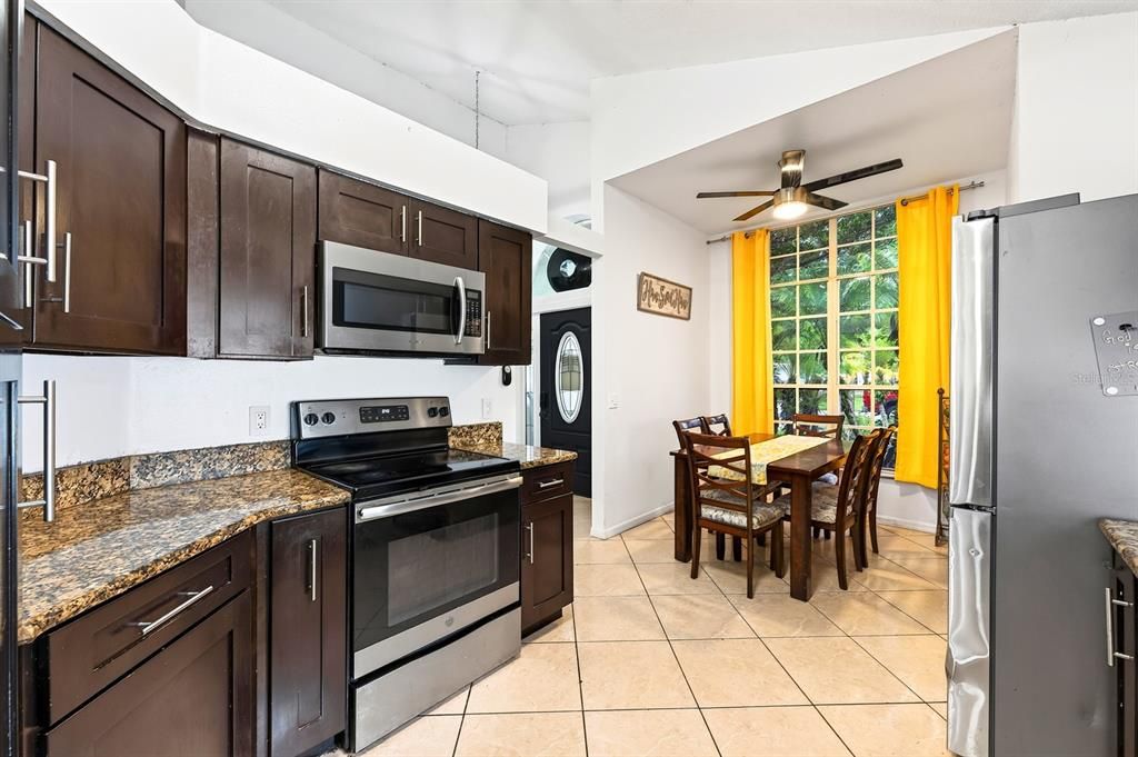For Sale: $395,000 (4 beds, 2 baths, 1742 Square Feet)