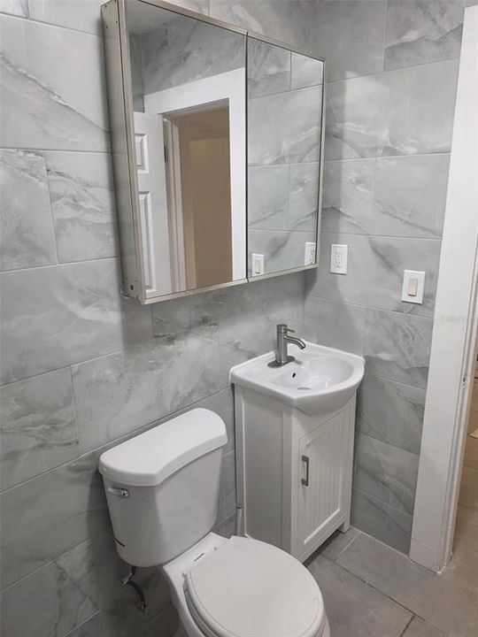 В аренду: $1,150 (1 спален, 1 ванн, 450 Квадратных фут)
