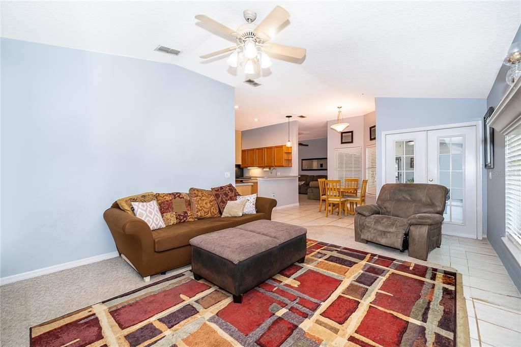 For Sale: $430,000 (4 beds, 3 baths, 2345 Square Feet)