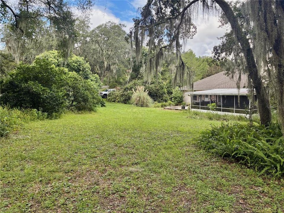 For Sale: $549,900 (3 beds, 2 baths, 2075 Square Feet)