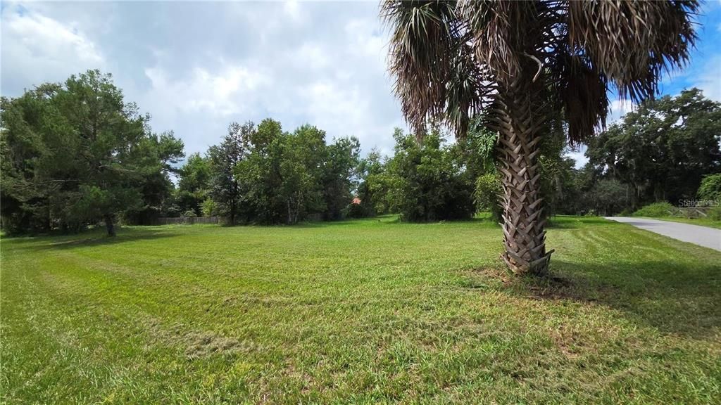 For Sale: $549,900 (3 beds, 2 baths, 2075 Square Feet)