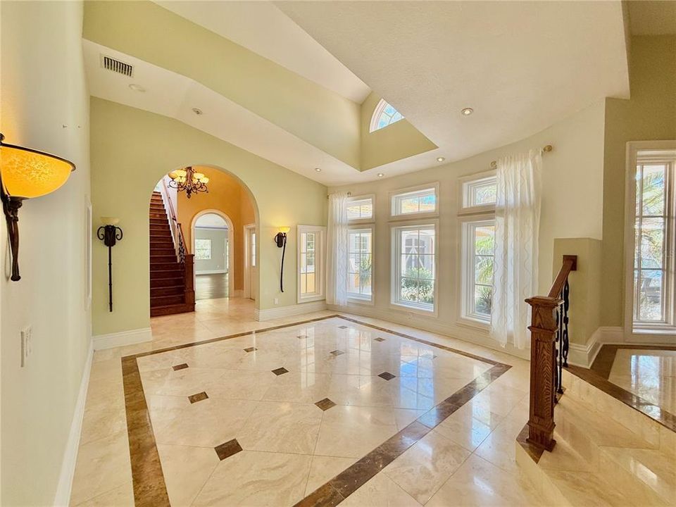 En Venta: $1,449,000 (5 camas, 3 baños, 5201 Pies cuadrados)