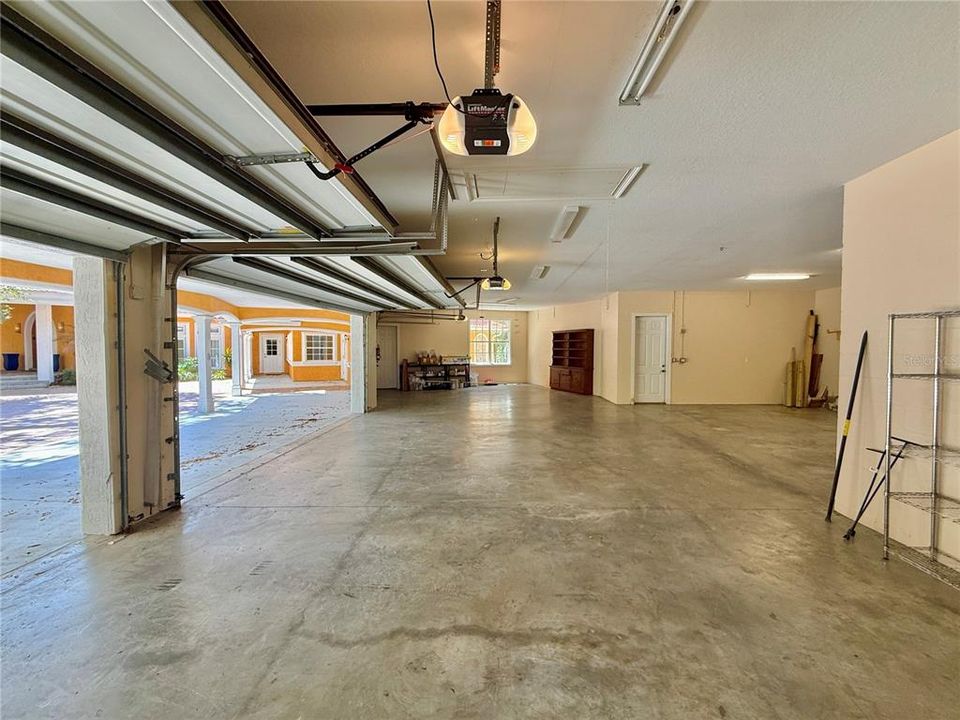 En Venta: $1,449,000 (5 camas, 3 baños, 5201 Pies cuadrados)