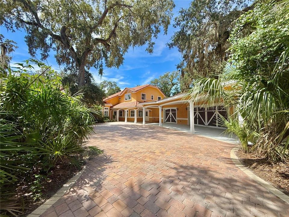 En Venta: $1,449,000 (5 camas, 3 baños, 5201 Pies cuadrados)
