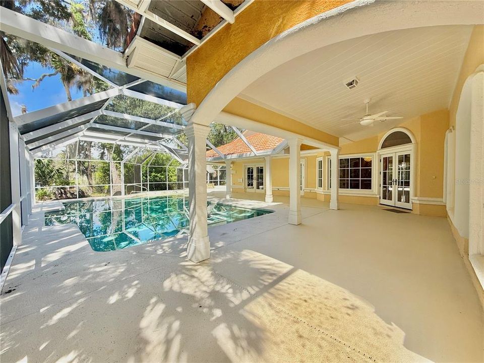 En Venta: $1,449,000 (5 camas, 3 baños, 5201 Pies cuadrados)