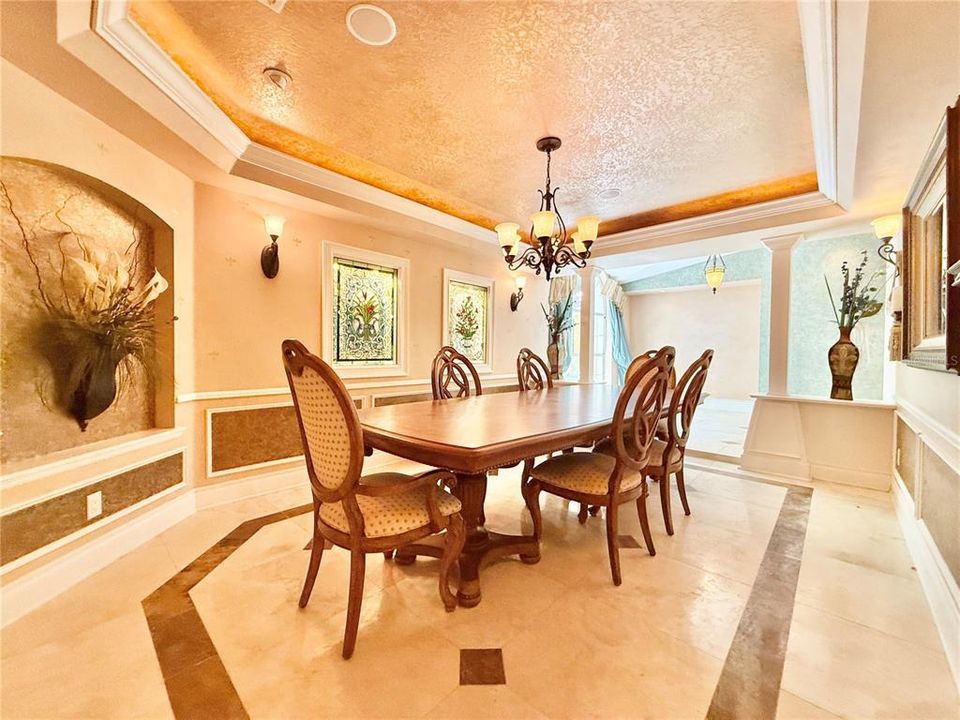 En Venta: $1,449,000 (5 camas, 3 baños, 5201 Pies cuadrados)