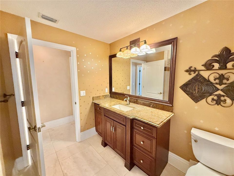En Venta: $1,449,000 (5 camas, 3 baños, 5201 Pies cuadrados)