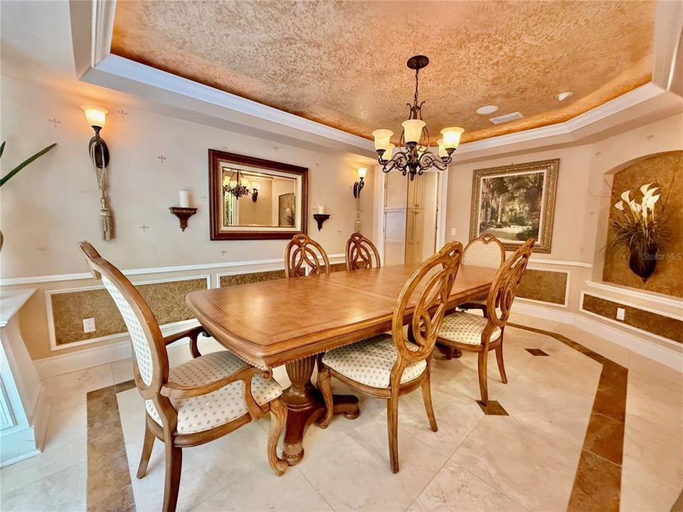 En Venta: $1,449,000 (5 camas, 3 baños, 5201 Pies cuadrados)