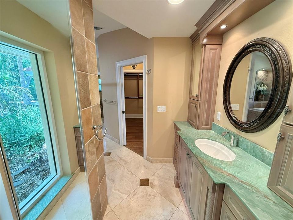 En Venta: $1,449,000 (5 camas, 3 baños, 5201 Pies cuadrados)