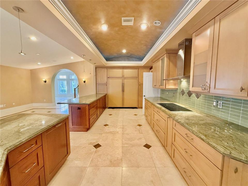 En Venta: $1,449,000 (5 camas, 3 baños, 5201 Pies cuadrados)