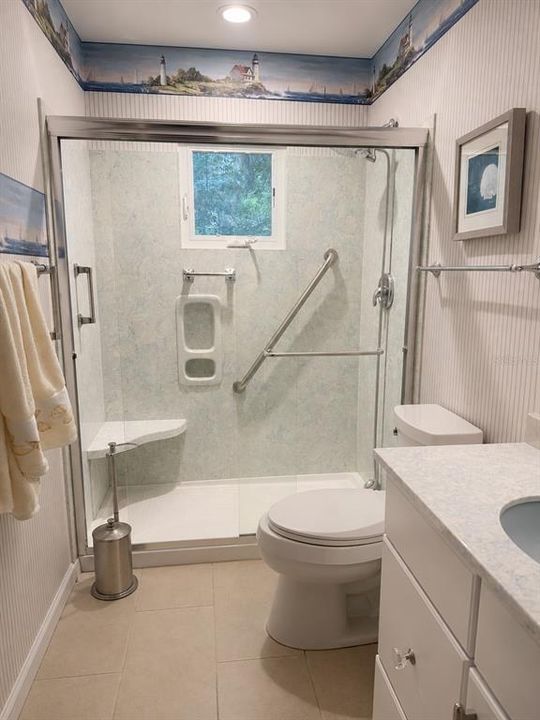 En Venta: $224,900 (3 camas, 3 baños, 2387 Pies cuadrados)