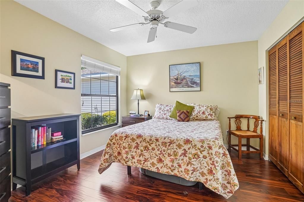 For Sale: $245,000 (2 beds, 2 baths, 1339 Square Feet)