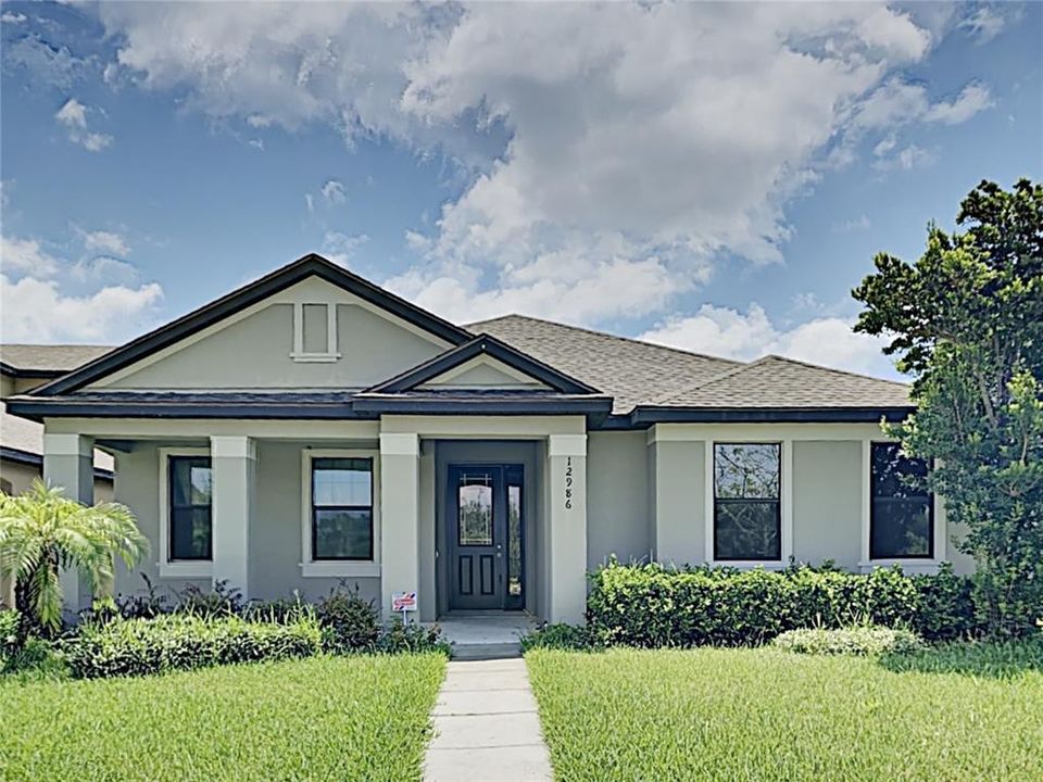 For Rent: $2,950 (4 beds, 2 baths, 2074 Square Feet)