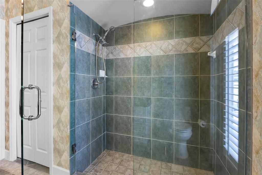 На продажу: $1,295,000 (4 спален, 3 ванн, 3295 Квадратных фут)