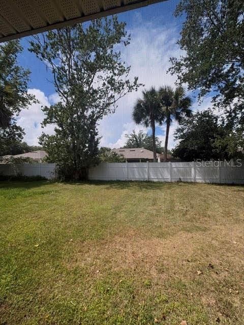 For Sale: $335,000 (3 beds, 2 baths, 1963 Square Feet)