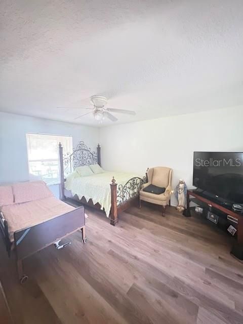 For Sale: $335,000 (3 beds, 2 baths, 1963 Square Feet)