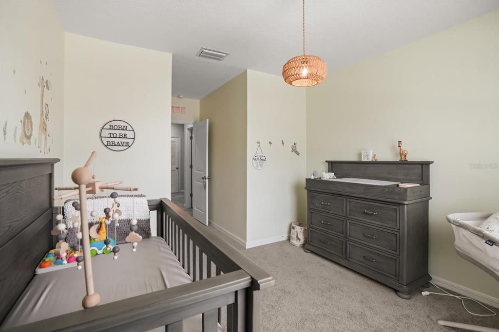 For Sale: $320,000 (3 beds, 2 baths, 1707 Square Feet)