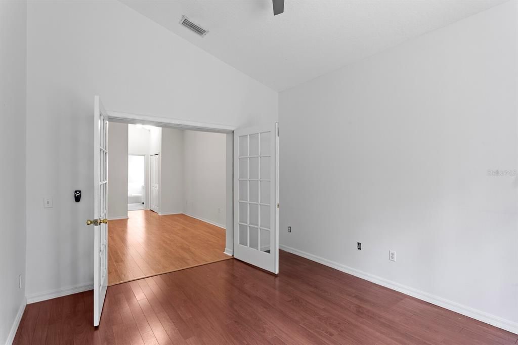 En Venta: $610,000 (5 camas, 2 baños, 2342 Pies cuadrados)