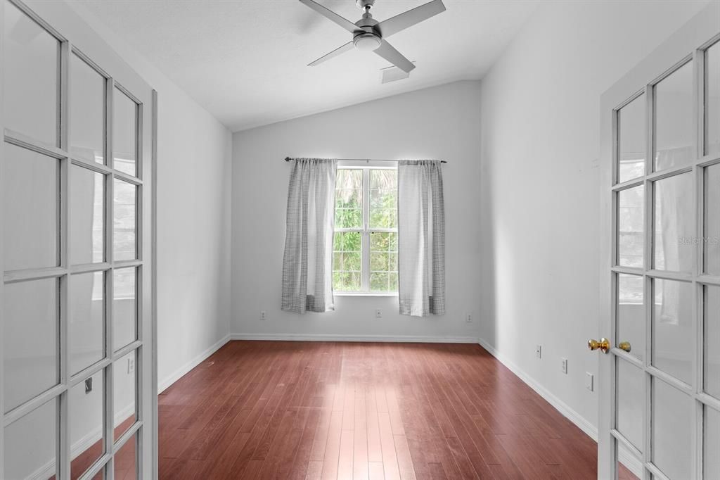 En Venta: $610,000 (5 camas, 2 baños, 2342 Pies cuadrados)