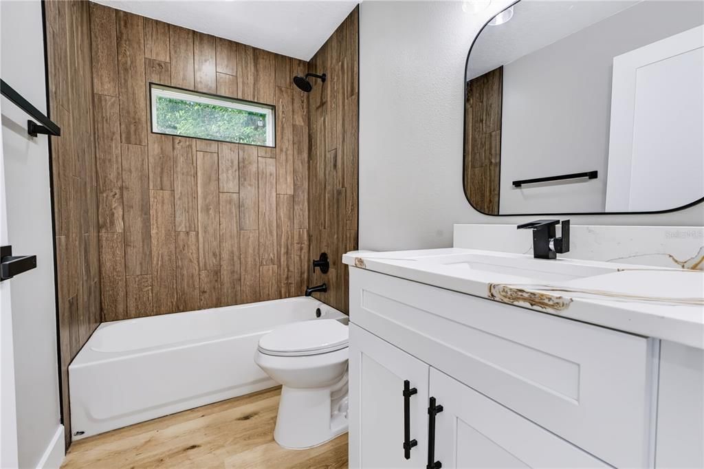 For Rent: $2,300 (3 beds, 3 baths, 1300 Square Feet)