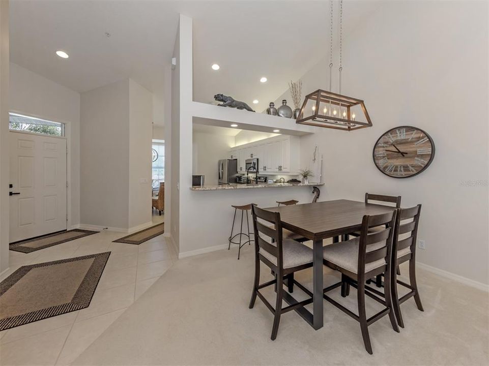 For Sale: $319,000 (2 beds, 2 baths, 1567 Square Feet)