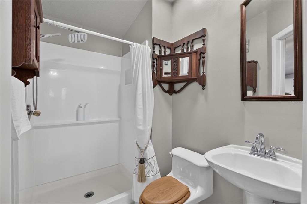 En Venta: $350,000 (3 camas, 2 baños, 1536 Pies cuadrados)