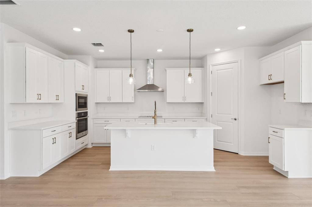 For Sale: $603,685 (4 beds, 3 baths, 2071 Square Feet)