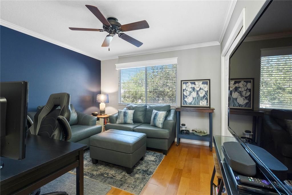 En Venta: $447,000 (4 camas, 4 baños, 2174 Pies cuadrados)