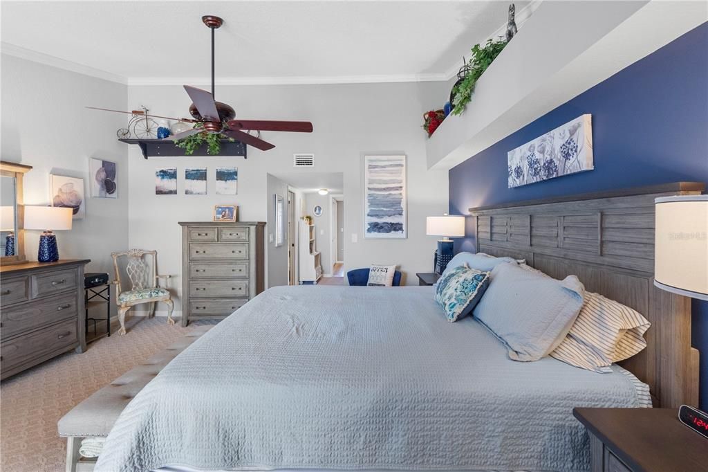 En Venta: $447,000 (4 camas, 4 baños, 2174 Pies cuadrados)