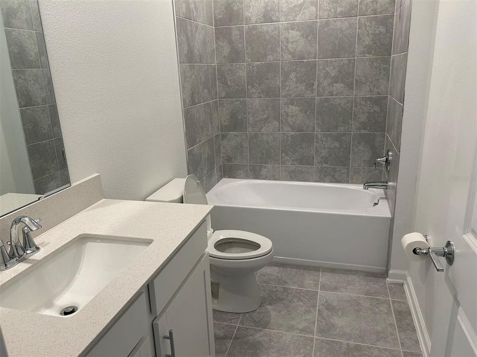 В аренду: $2,900 (6 спален, 3 ванн, 2639 Квадратных фут)