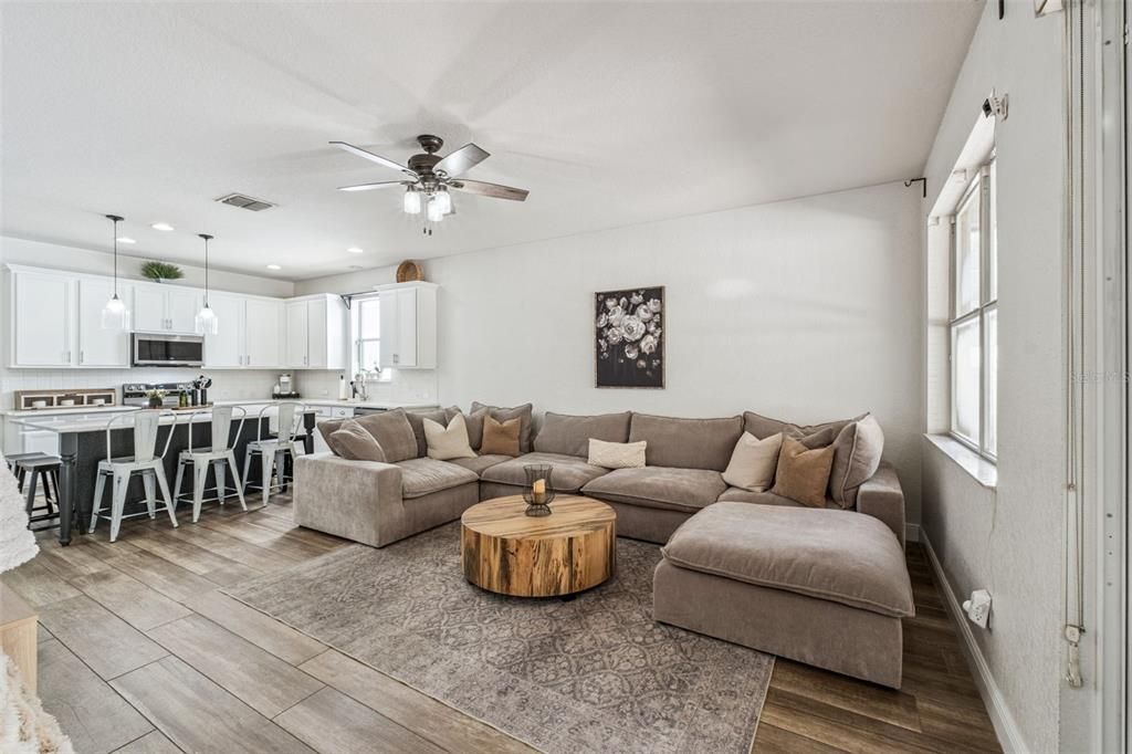 For Sale: $537,000 (4 beds, 2 baths, 2064 Square Feet)