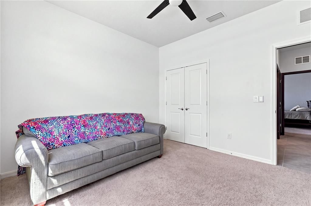 For Sale: $499,000 (4 beds, 2 baths, 2034 Square Feet)