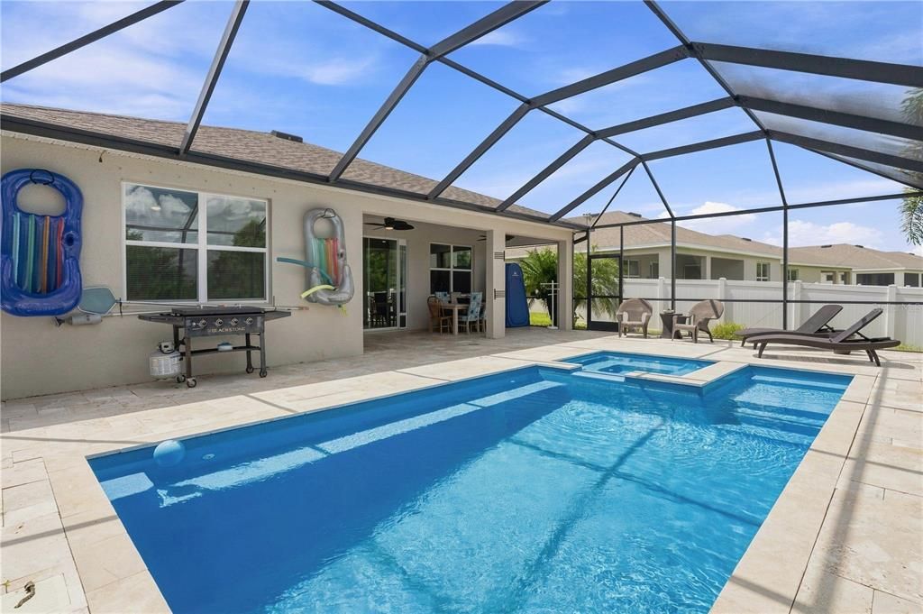 For Sale: $499,000 (4 beds, 2 baths, 2034 Square Feet)