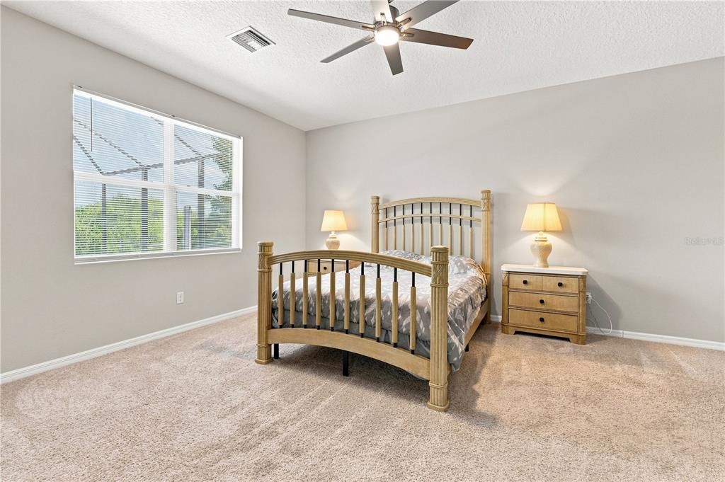 For Sale: $499,000 (4 beds, 2 baths, 2034 Square Feet)